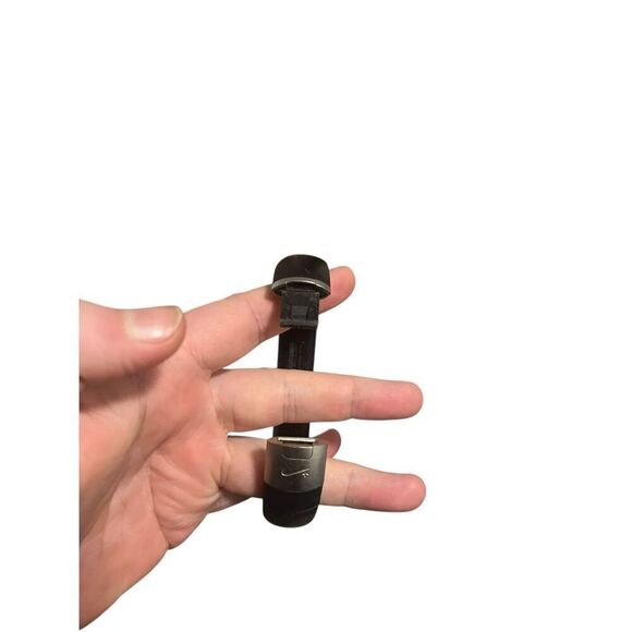 Nike Fuelband Fitness Tracker Good Condition Missing Charger - Picture 7 of 10